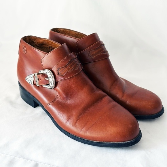 ARIAT Cognac Leather Ankle Boots With Western Buckle Size 8.5 - Picture 3 of 8